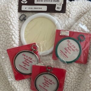 Vintage New Round Stitch Frame Set with Hooks